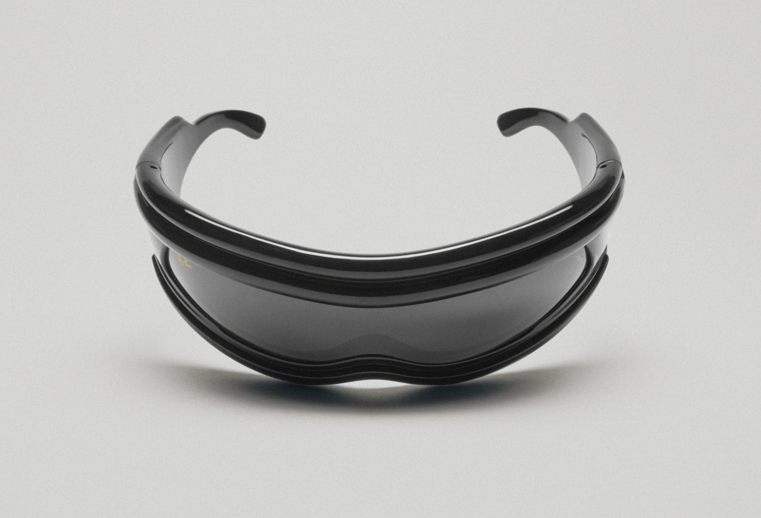 ULTRA WRAP 001 FRONT