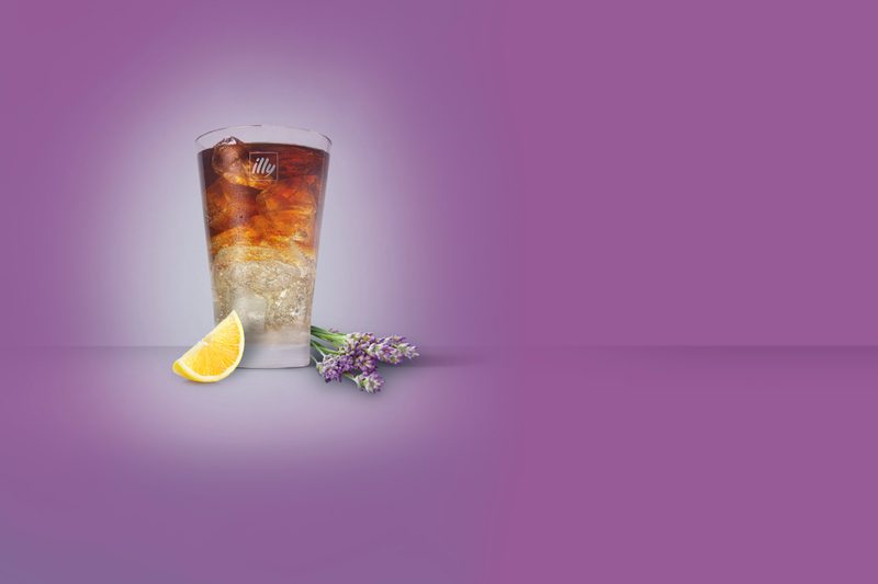 illy Limoncello Spritz.