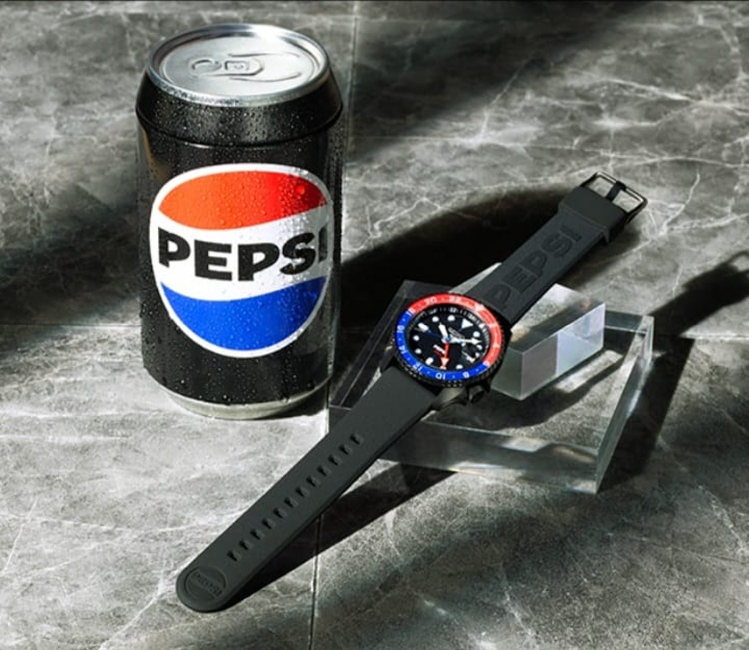The 5 Sports GMT ‘Pepsi’
