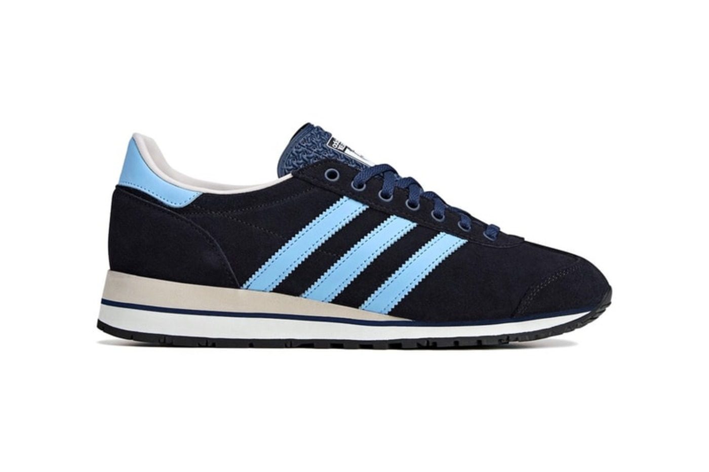 adidas oasis sneaker