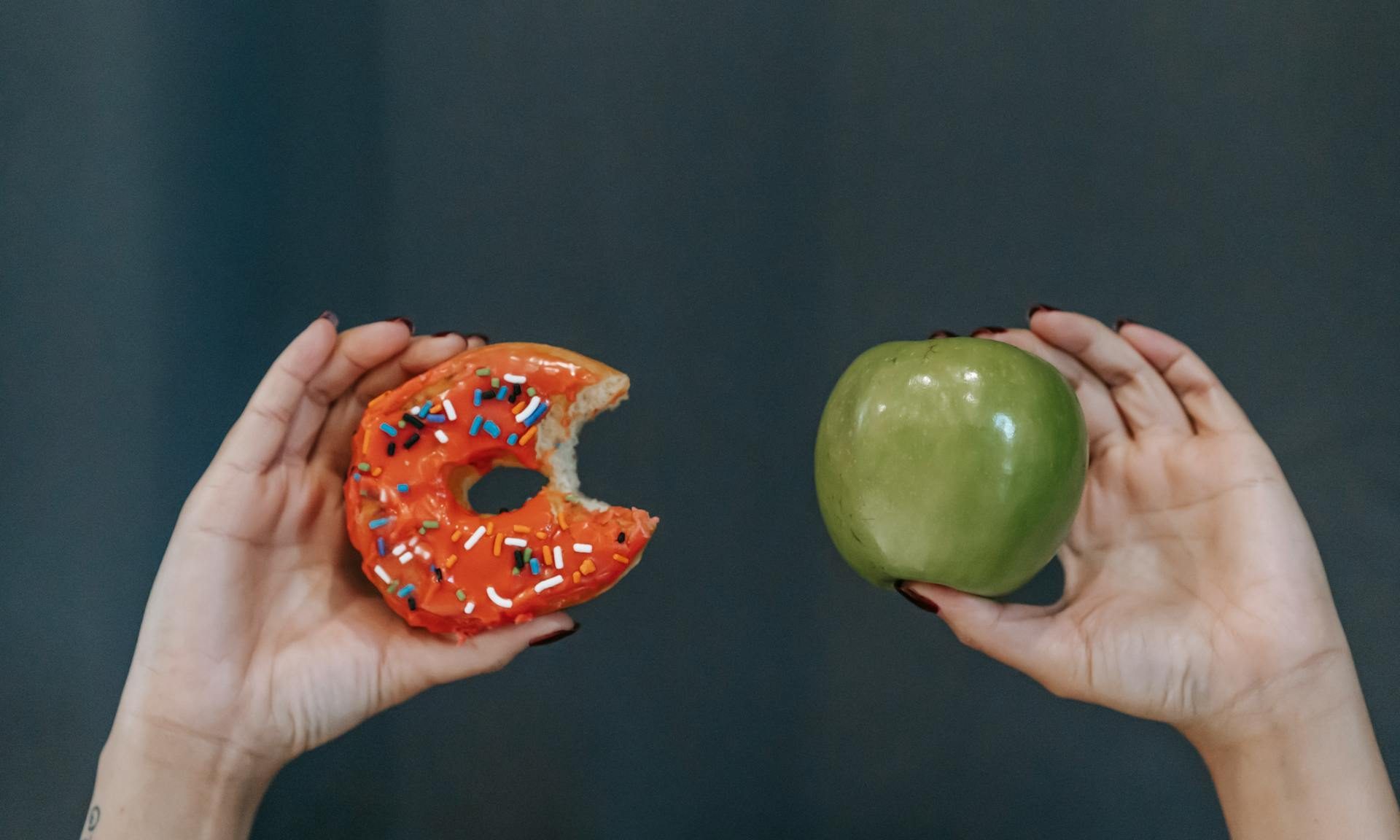 Andres Ayrton apple donut