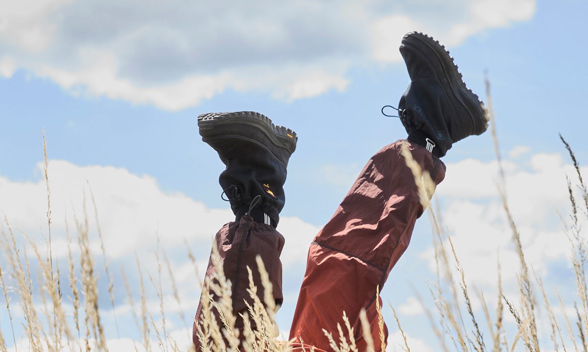 Sorel aries sneakers