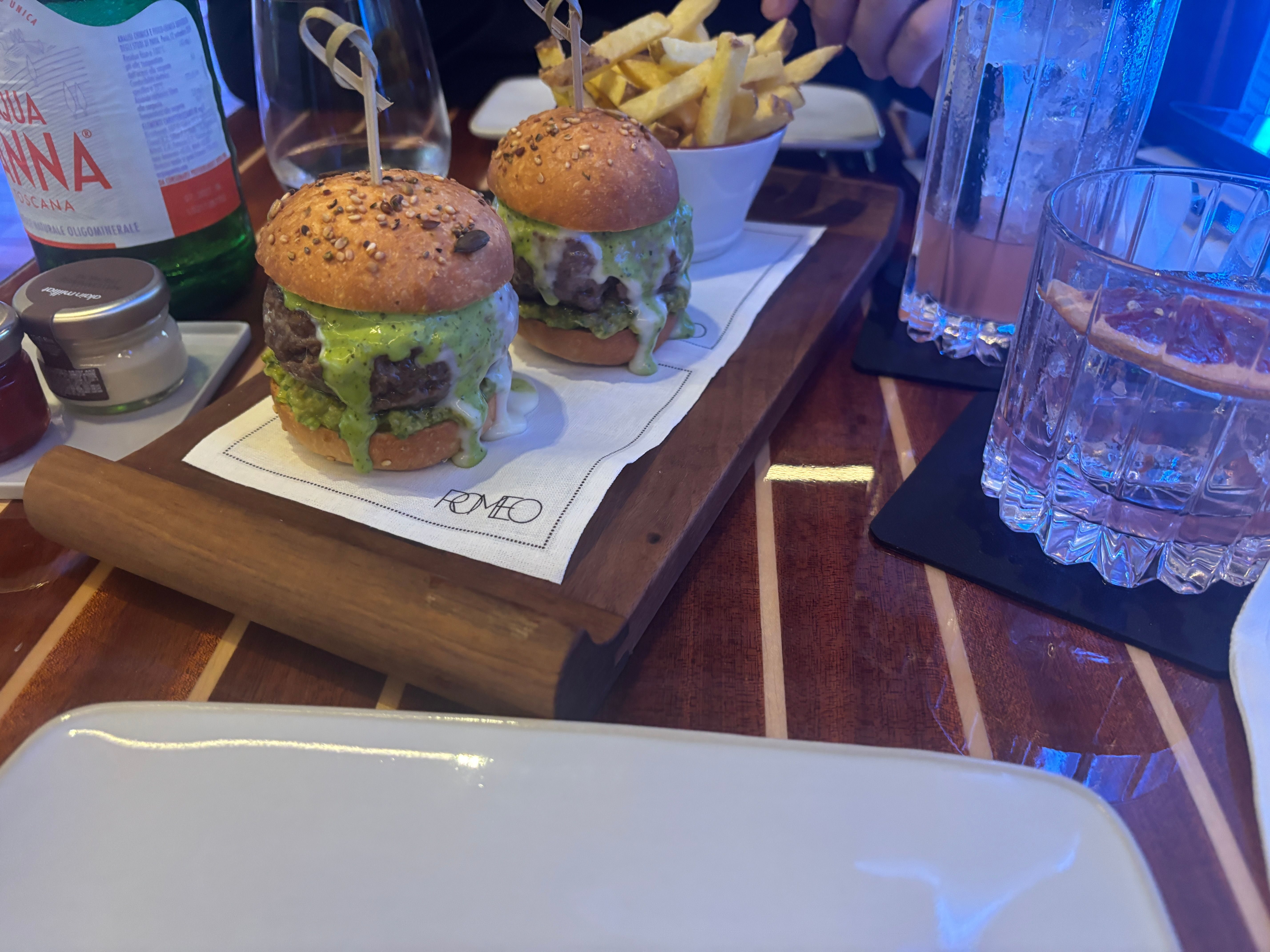 La Krug Bar