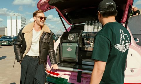 Two people admiring Bentley x Joe & and The Juice set in a Bentaygo.
