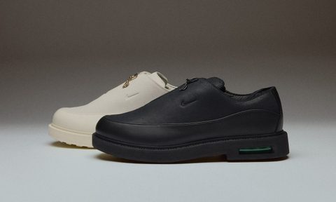 pair of nike air max rk61