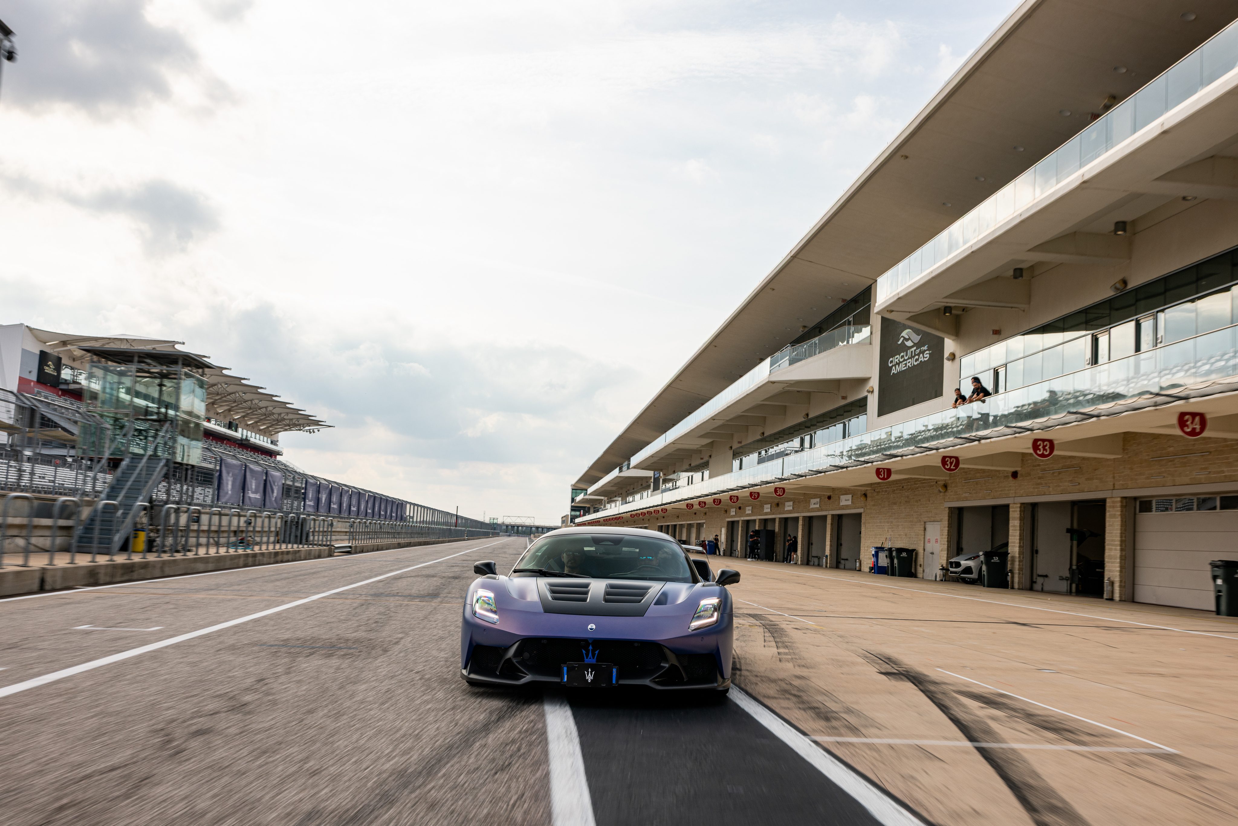 A Maserati GT2 Stradale in the pits at COTA
