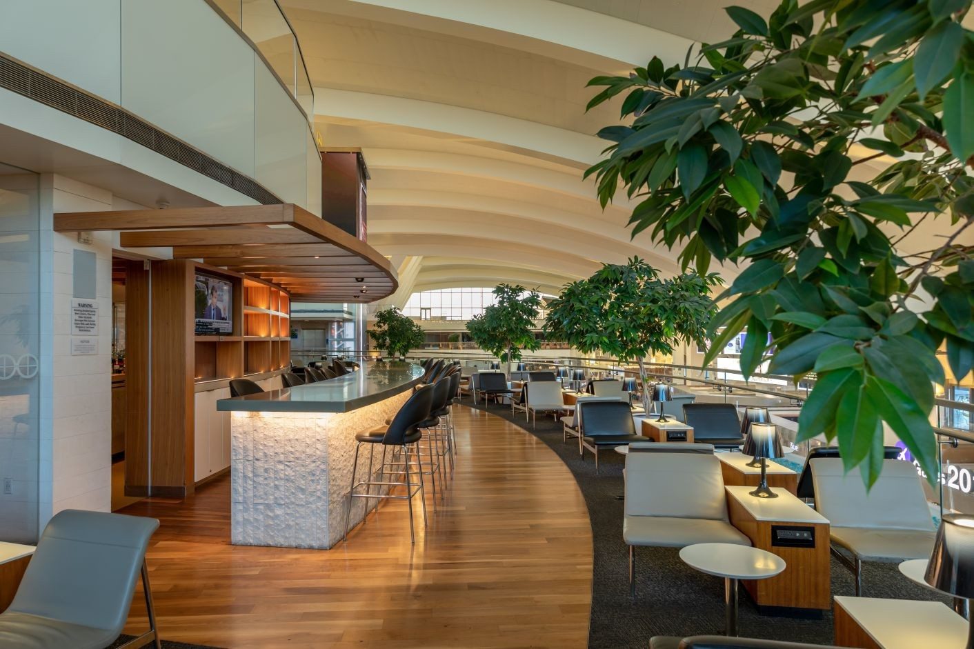 Star Alliance Lounge Los Angeles