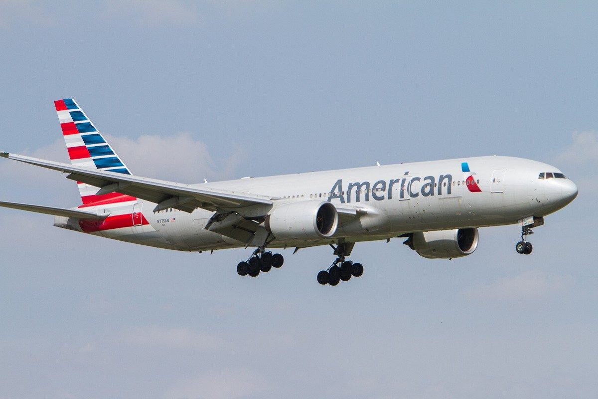 American Airlines 777