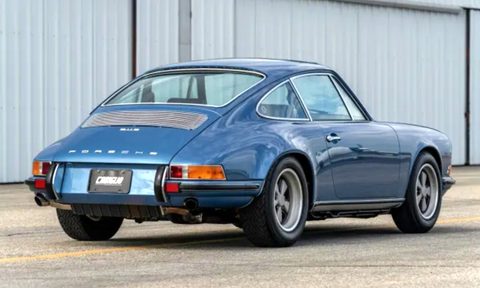 Jerry Seinfeld's RUF-modified 1971 Porsche 911s coupe right rear three quarter view.