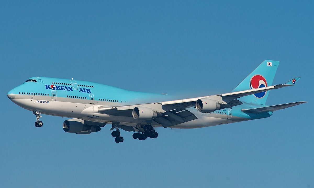 Korean Air Boeing 747