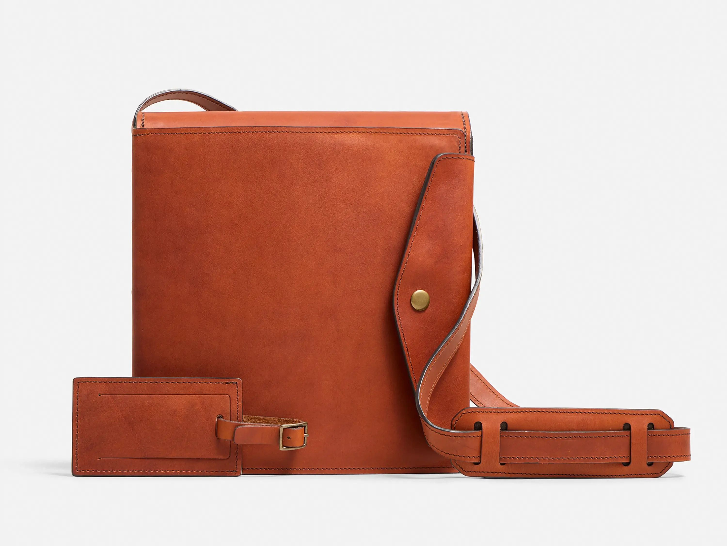 Red wing explorer bag