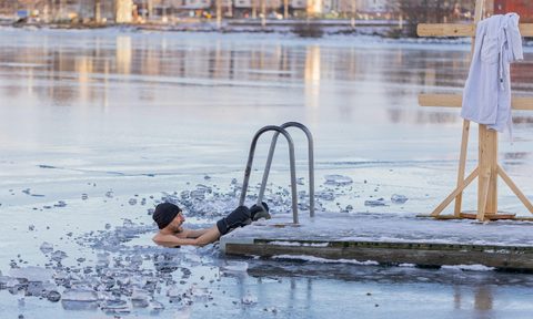 cold plunging