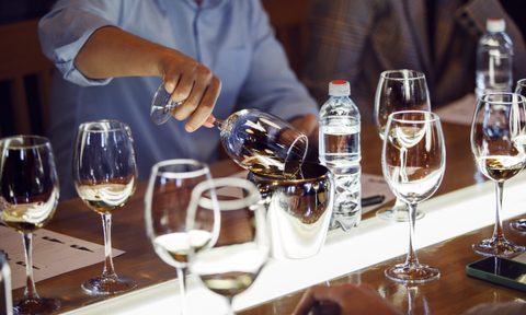 wine spittoon