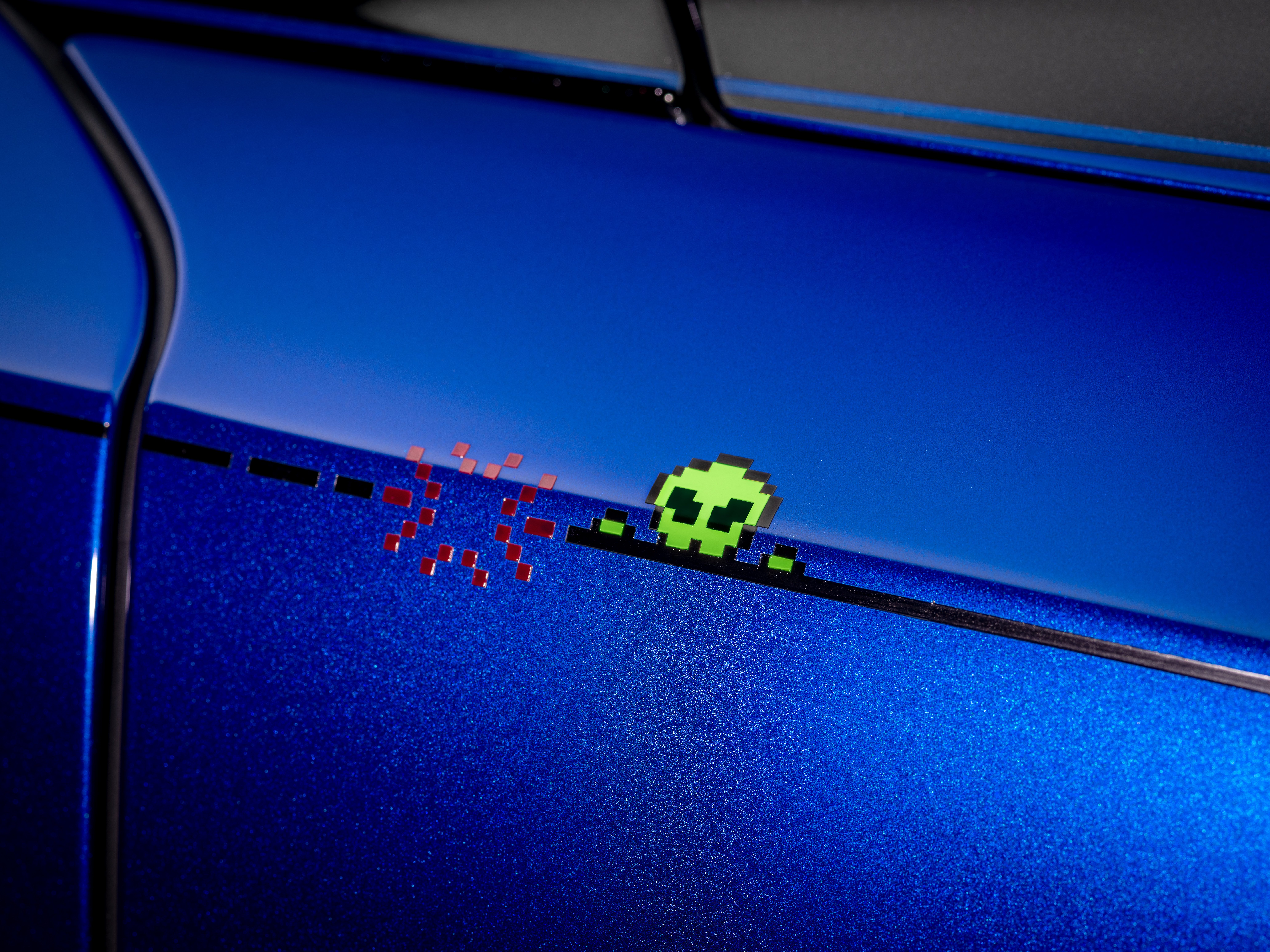 Rolls-Royce Black Badge Ghost "gamer" exterior alien detail