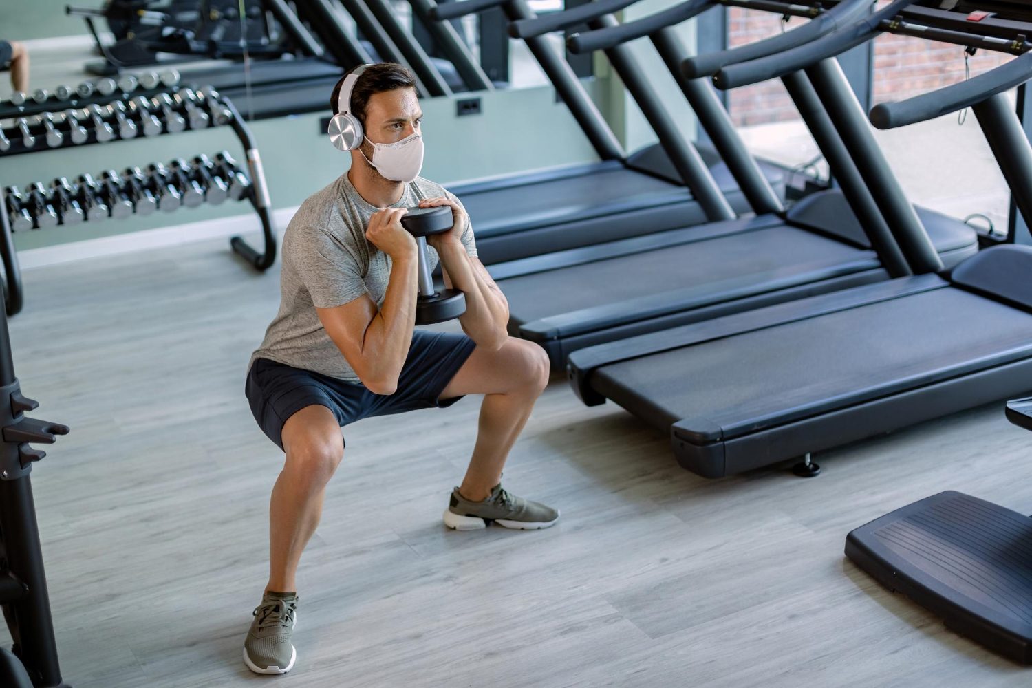 Dumbbell squat