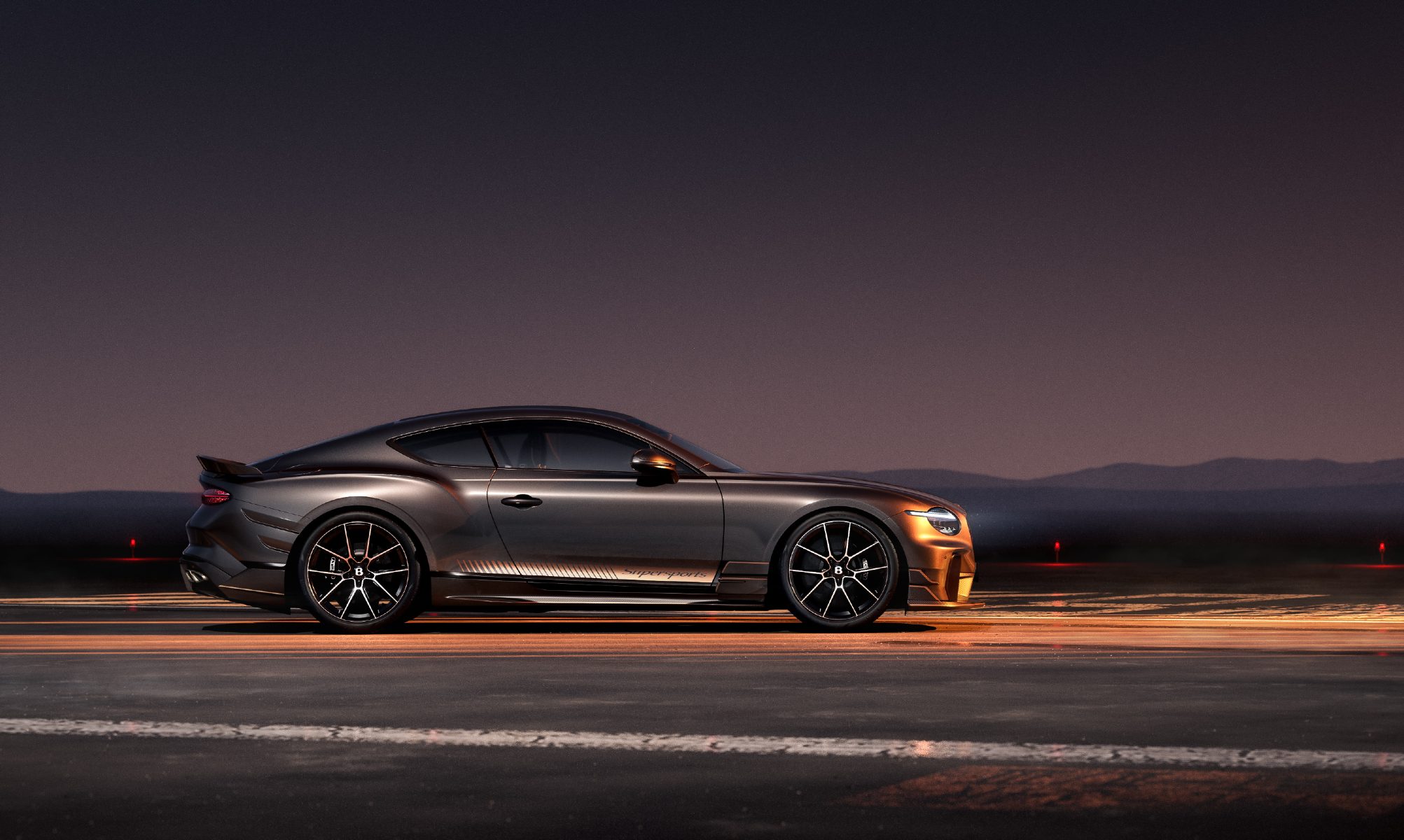 Bentley Supersports, right profile.