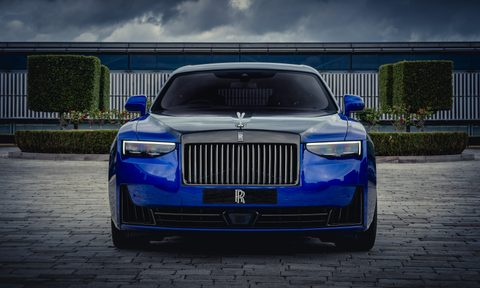 Rolls-Royce Black Badge Ghost "gamer" exterior