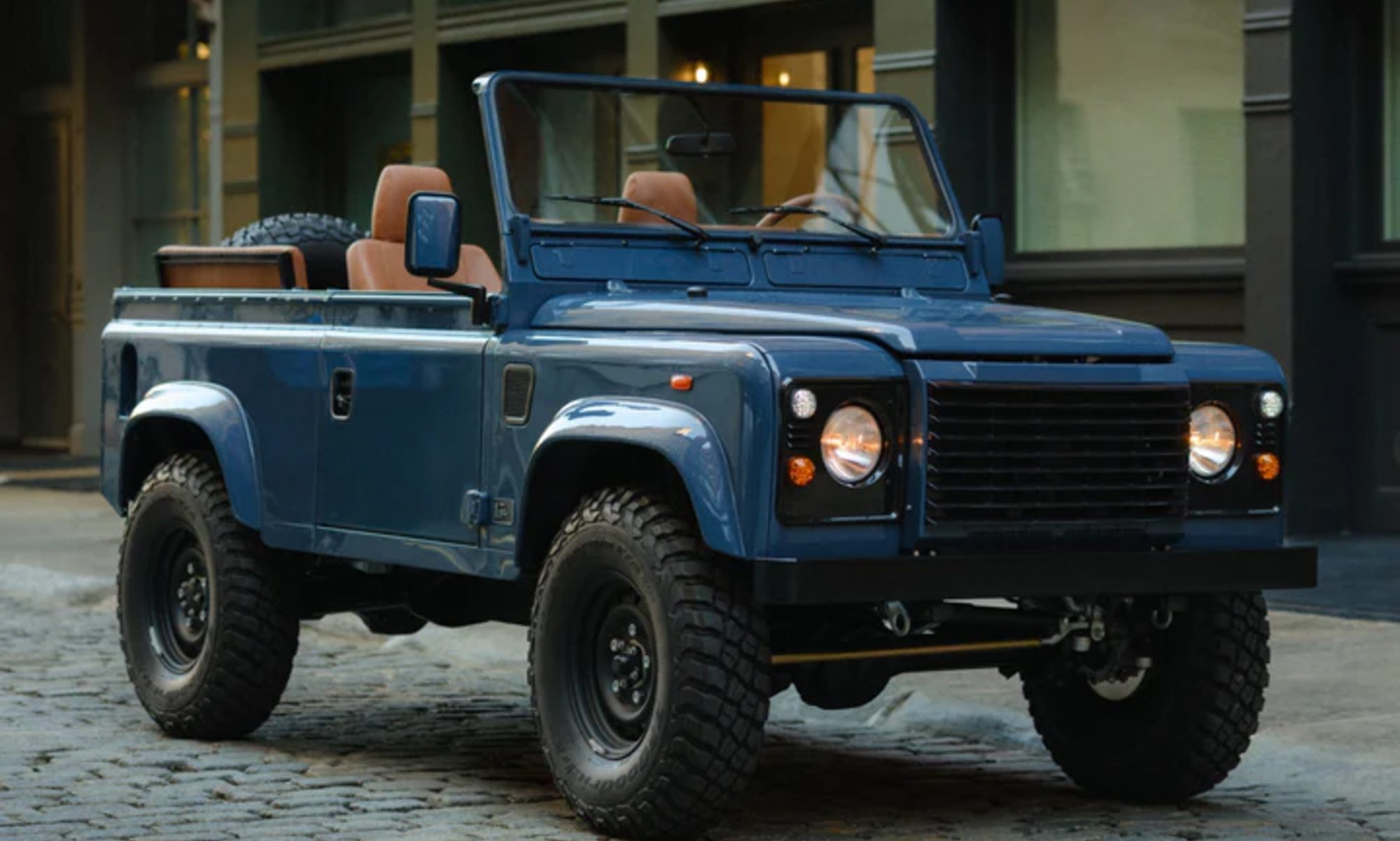 Monos and Brooklyn Coachworks unveil custom Land Rover Defender 90