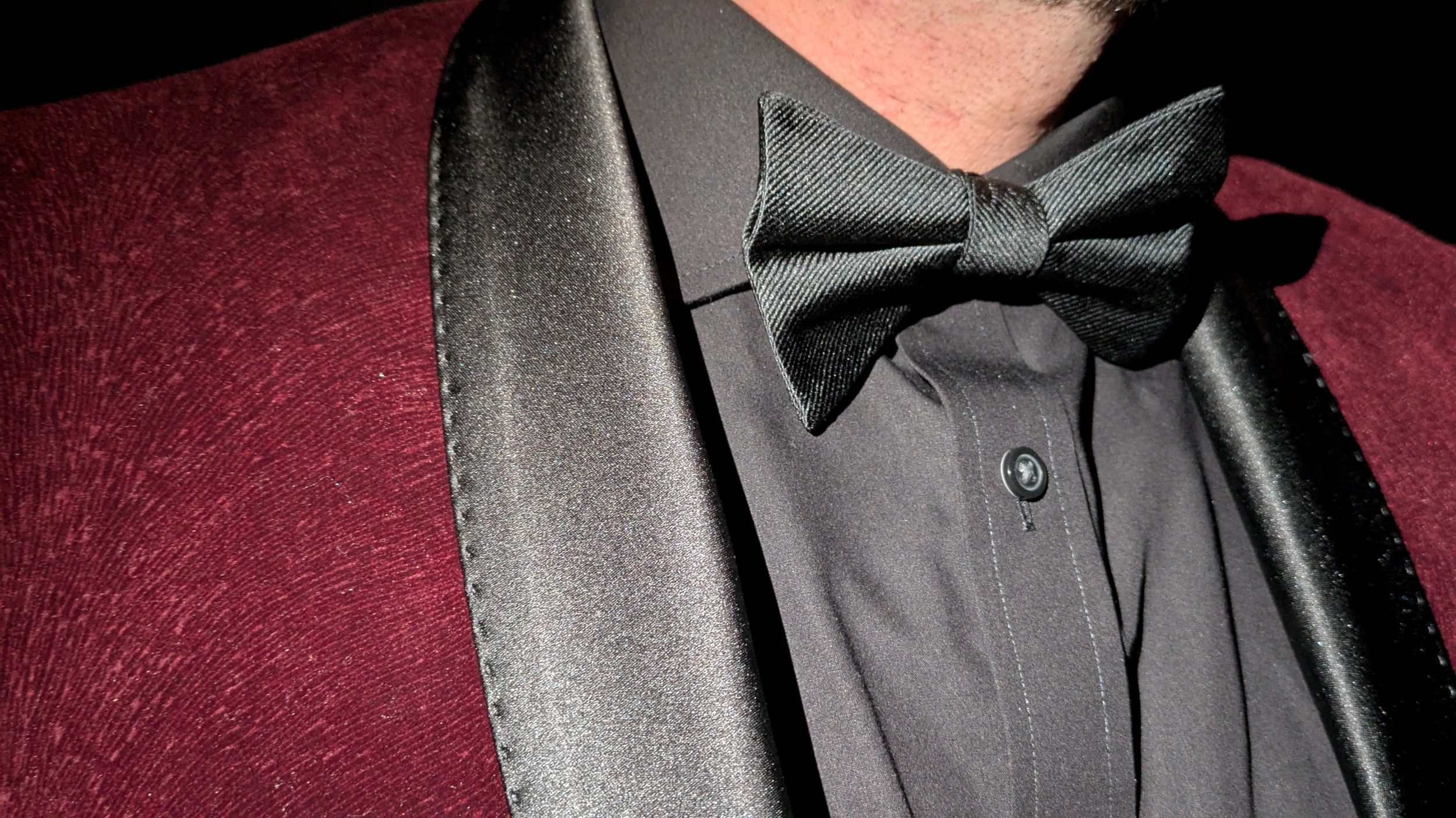 Smoking jacket lapel and tie