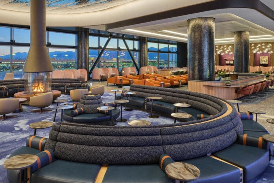 Delta SLC Sky Club