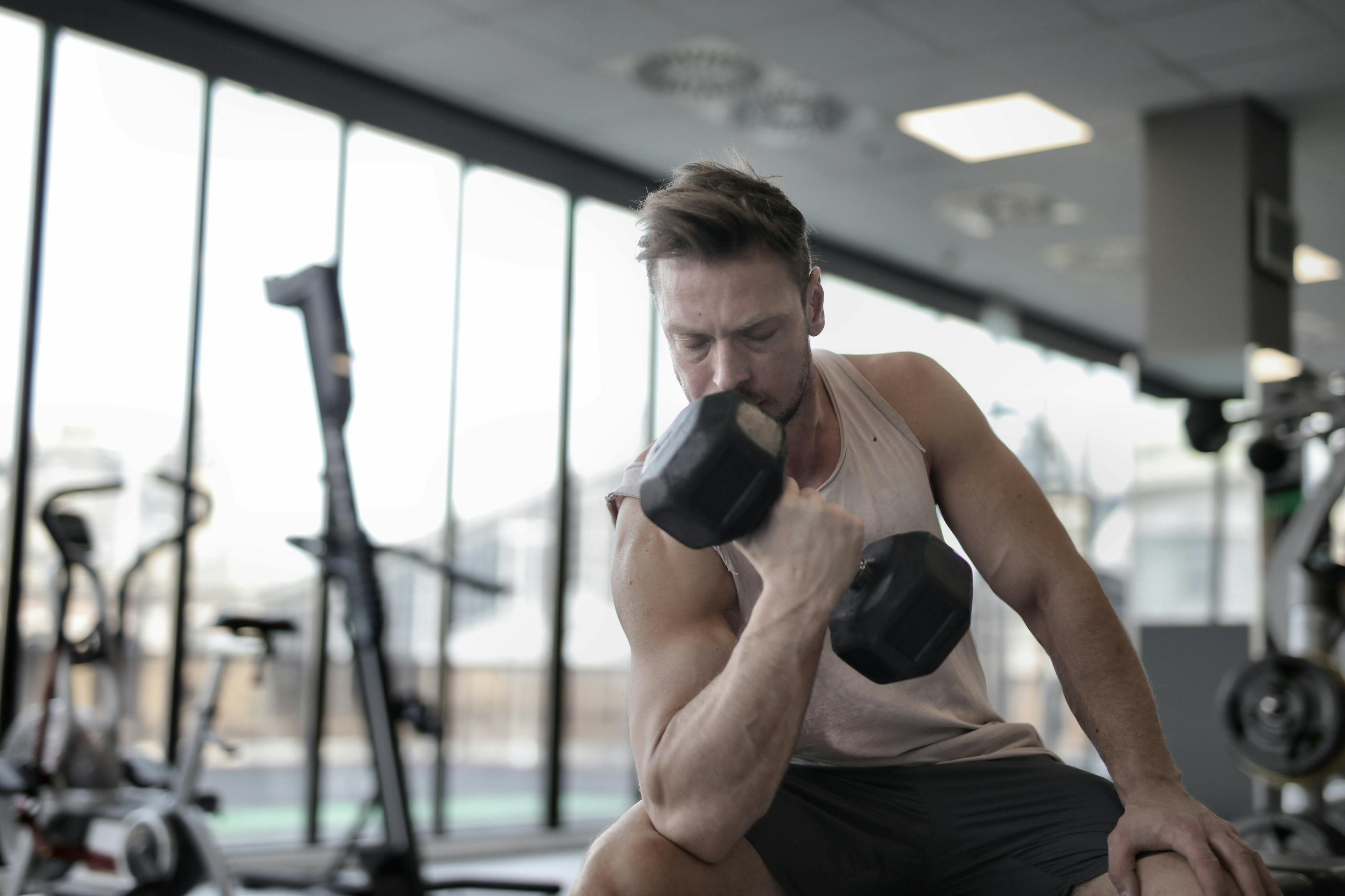 Dumbbell curl