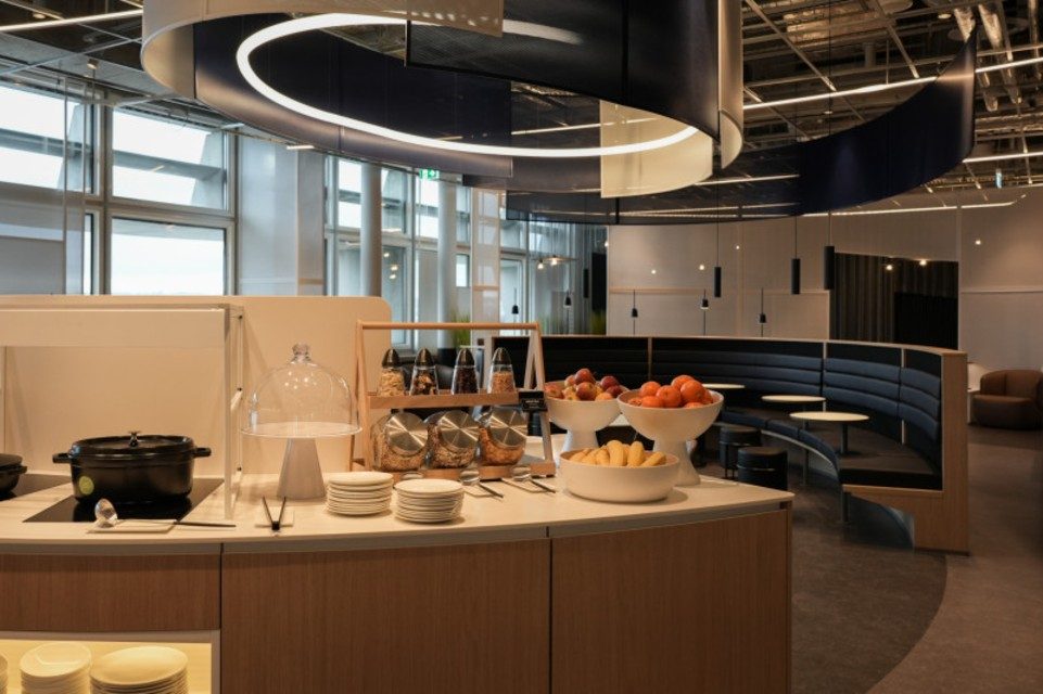 Cafeteria, Indoors, Restaurant