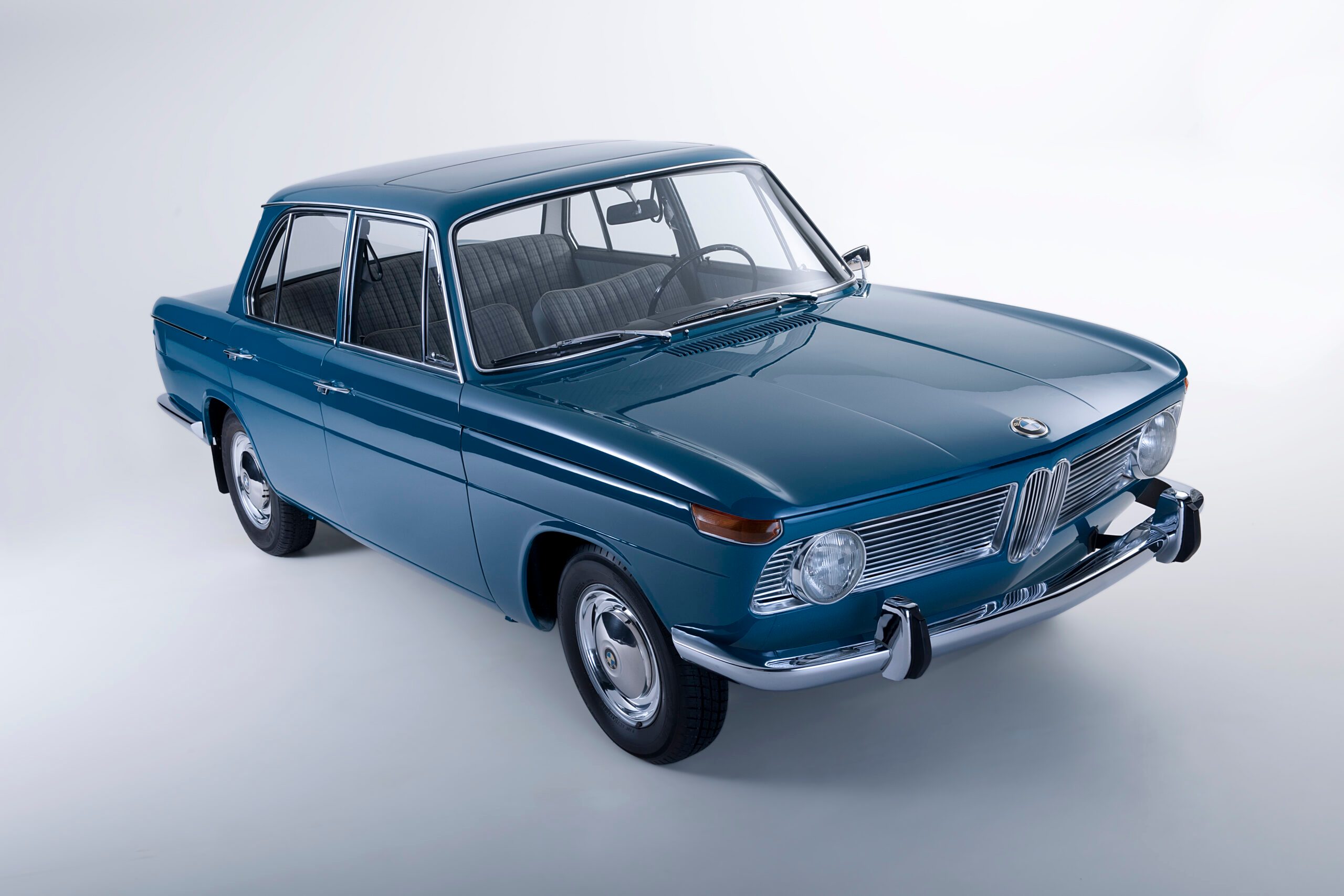 Blue BMW 1500