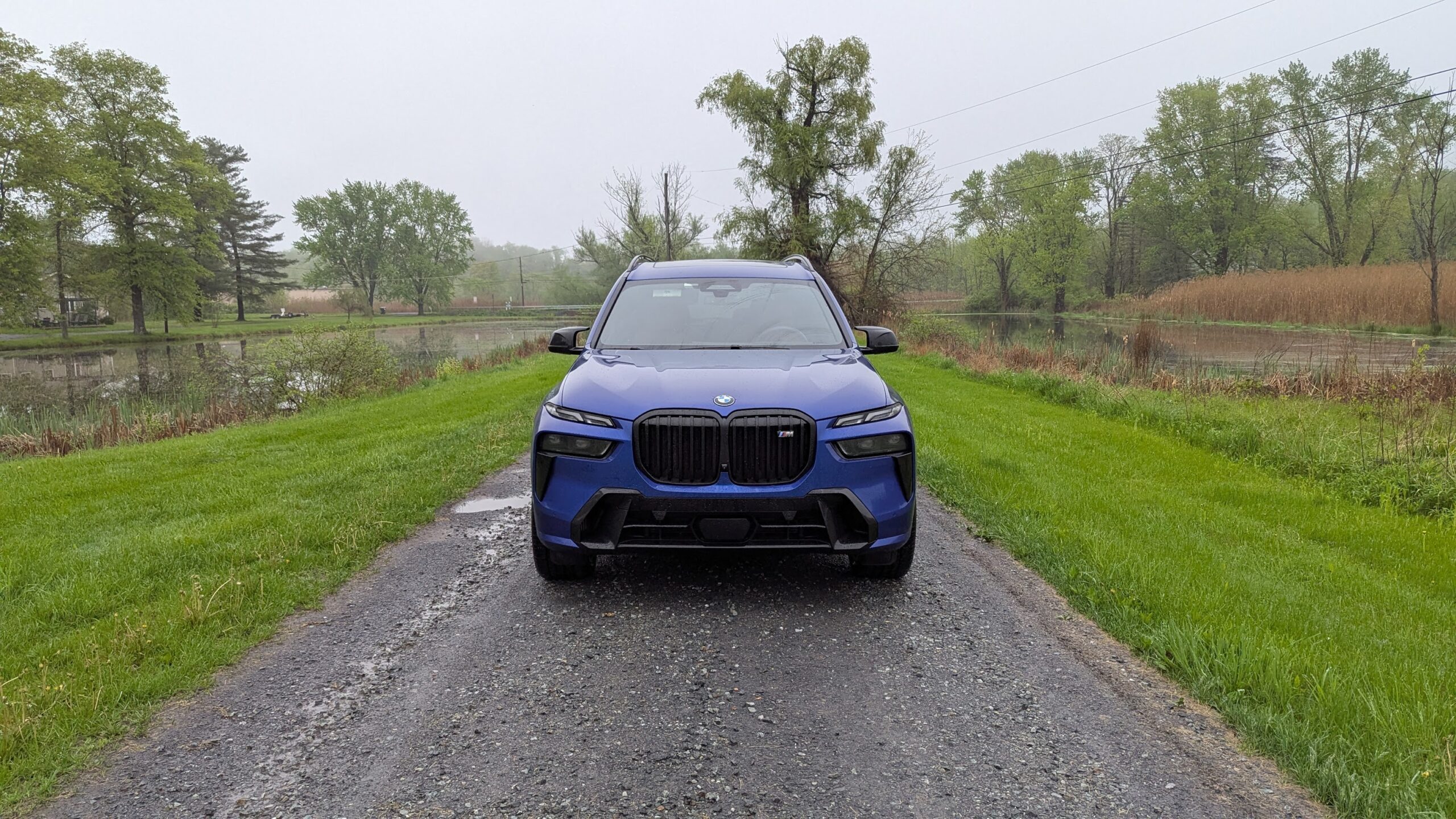 BMW X7 Front View