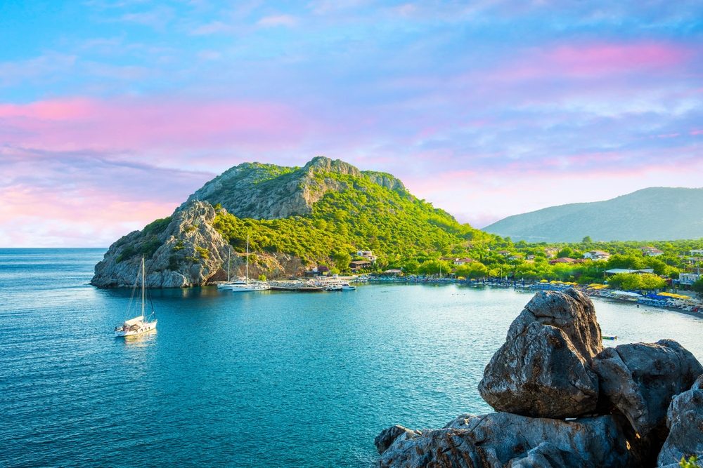 Cairan Coast