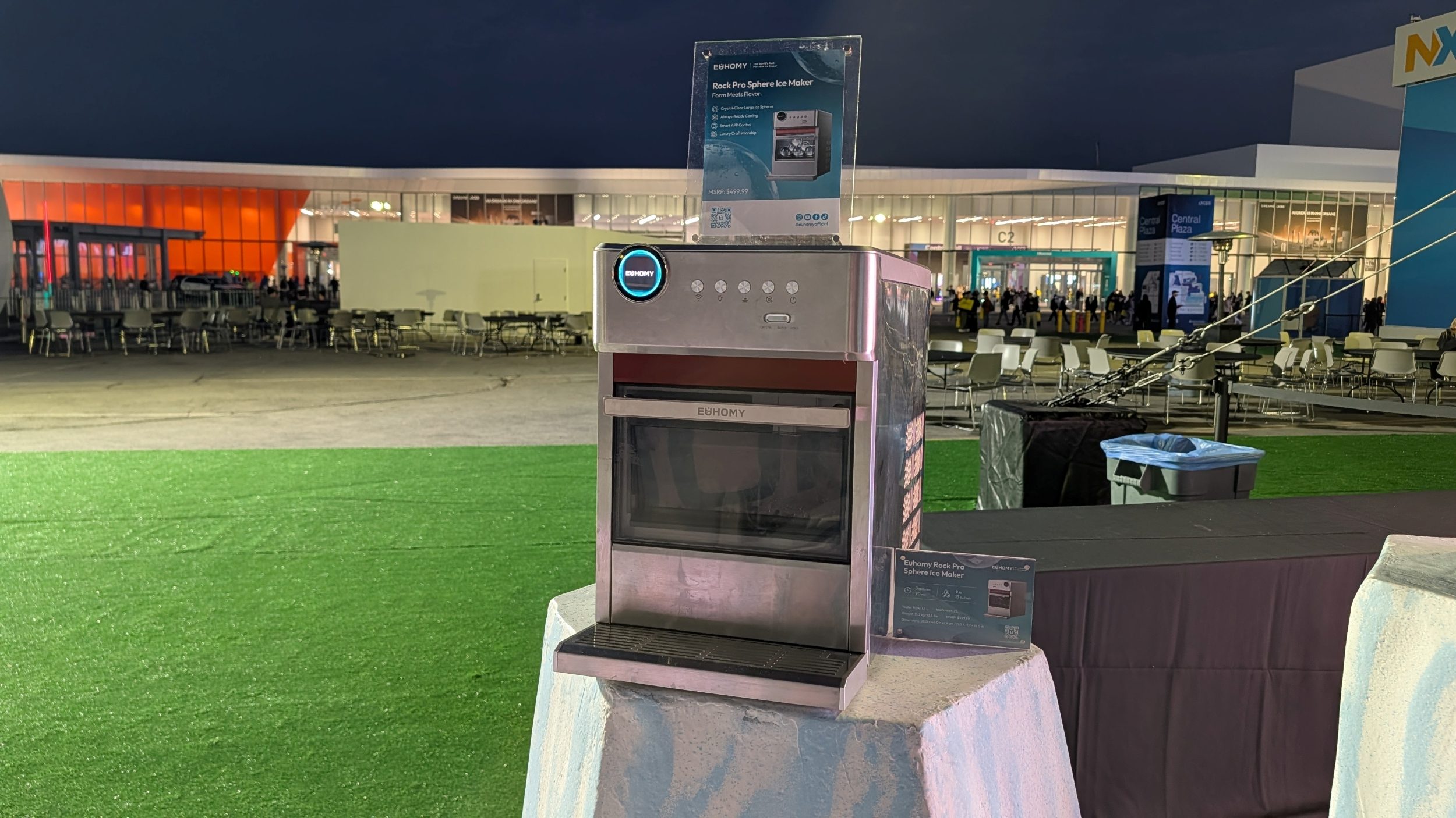 Person, Airport, Appliance