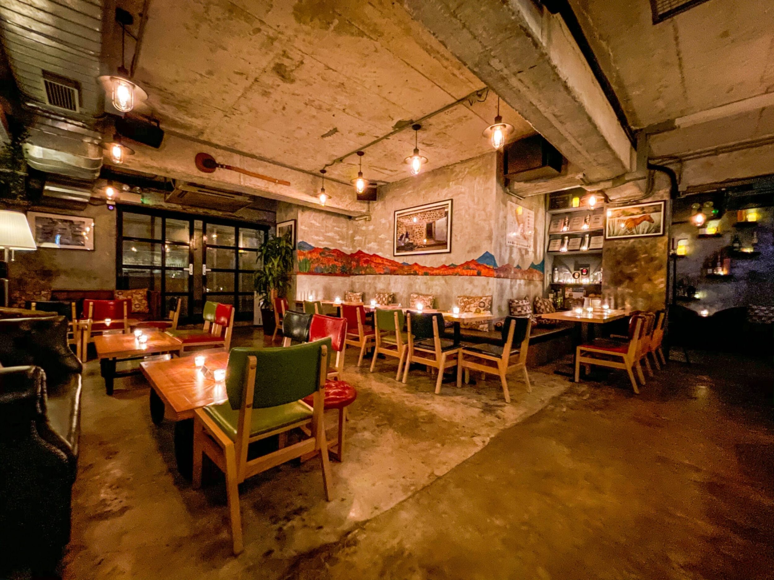 Indoors, Restaurant, Dining Table