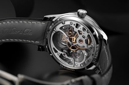H. Moser’s new $440,000 watch chimes the time out loud, and lets you watch it happen