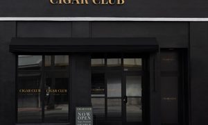 cigar lounge