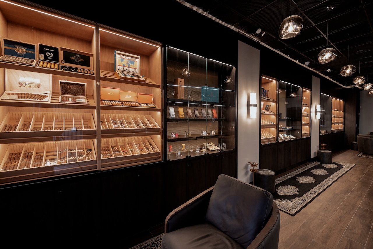 cigar club