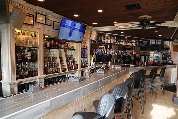 cigar bar