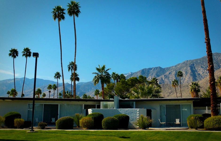 mid century nostalgia in palm springs