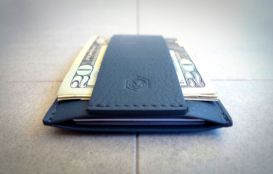 the minimalist wallet by capsule