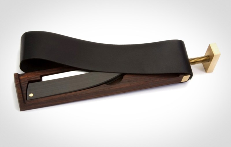 BISON PADDLE STROP RAZOR CASE