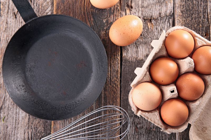 How to Make the Perfect Omelette In a Cast Iron Skillet