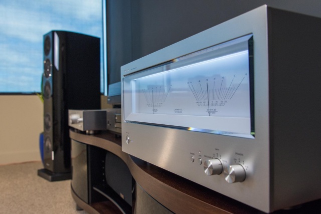 technics reference class r1 audio system amp and speakers