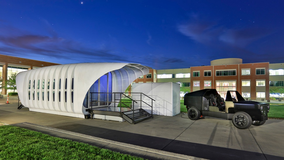 this off grid concept house shares energy with a hybrid companion car amie 1 0 som 001 970x546 c