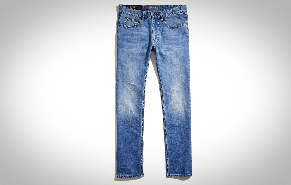 Best Light Wash Denim for Spring | The 