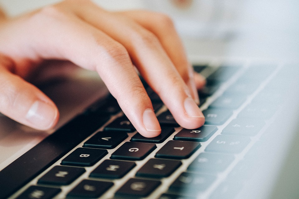 online dating profile tips