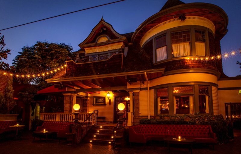 No Vacancy: LA's Strangest, Best, and Most Exciting Speakeasy - The Manual