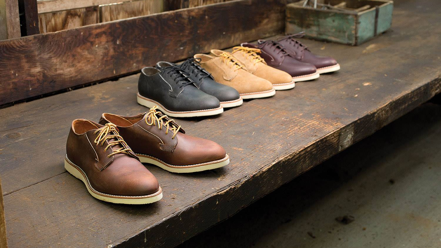 via Bestået sløring Study Up on Spring Shoe Style with Red Wing Heritage - The Manual