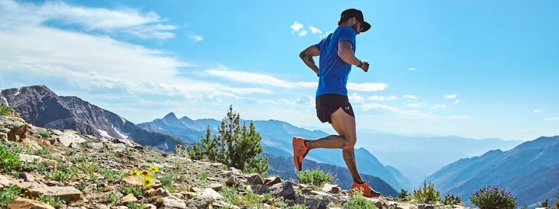 under-armour-mountain-running-, mountain running