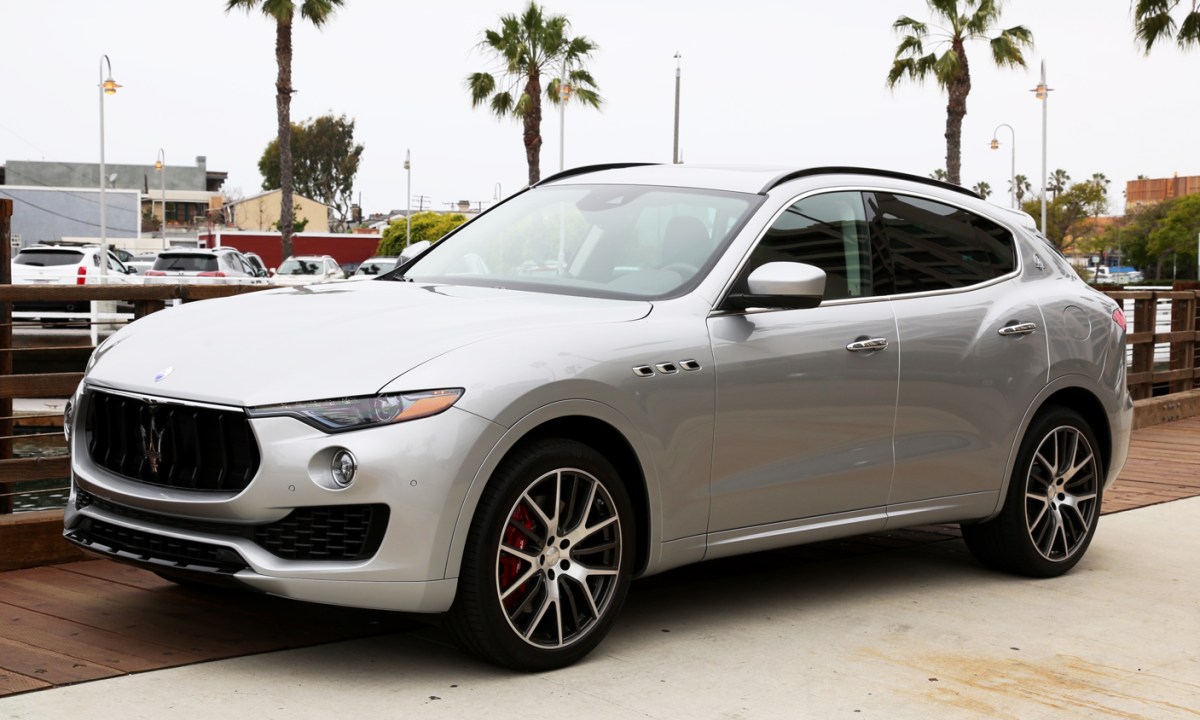 2017-Maserati-Levante-S-Q4-1