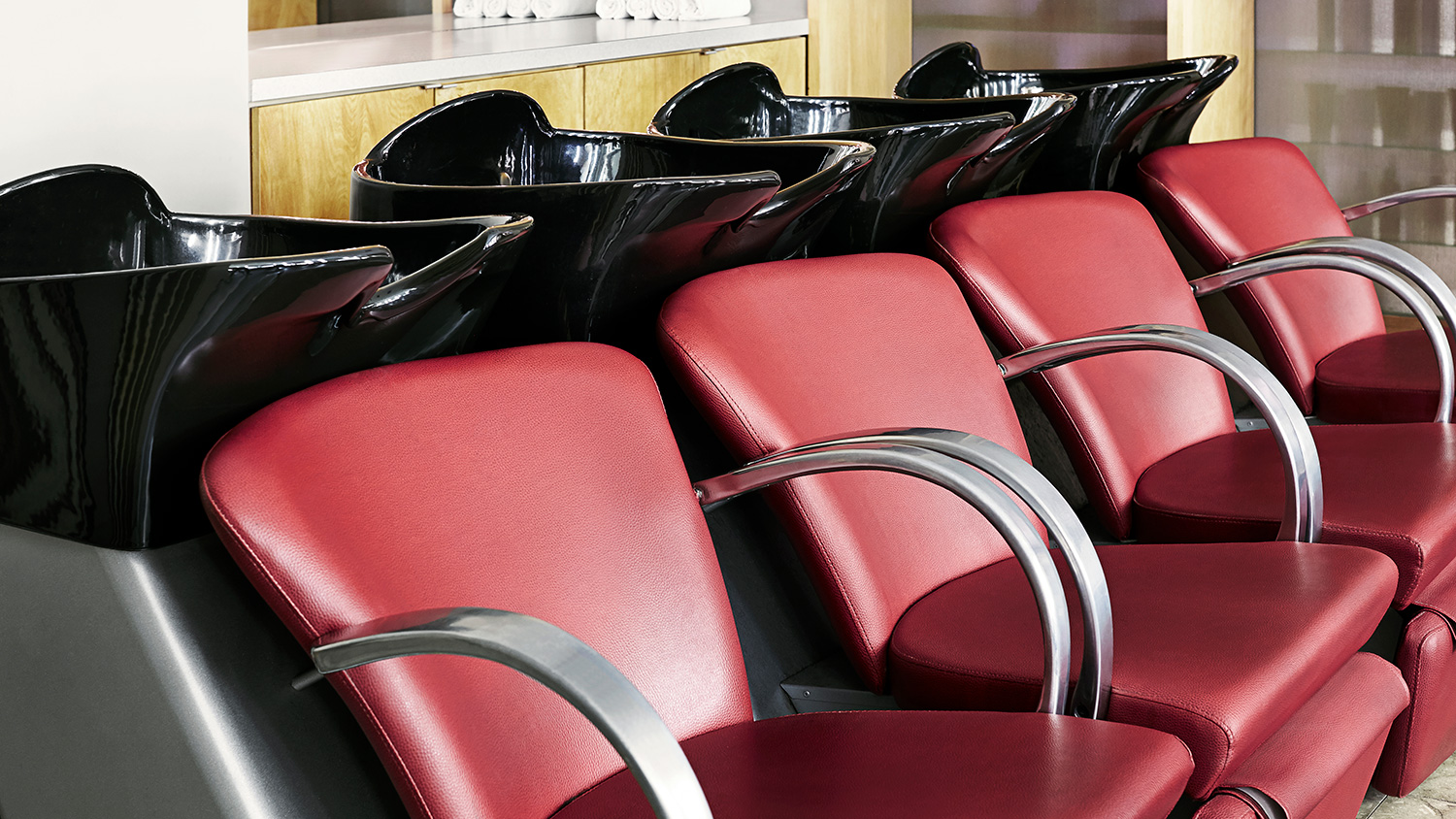 Truman's Salon 56th St shampoo bowls