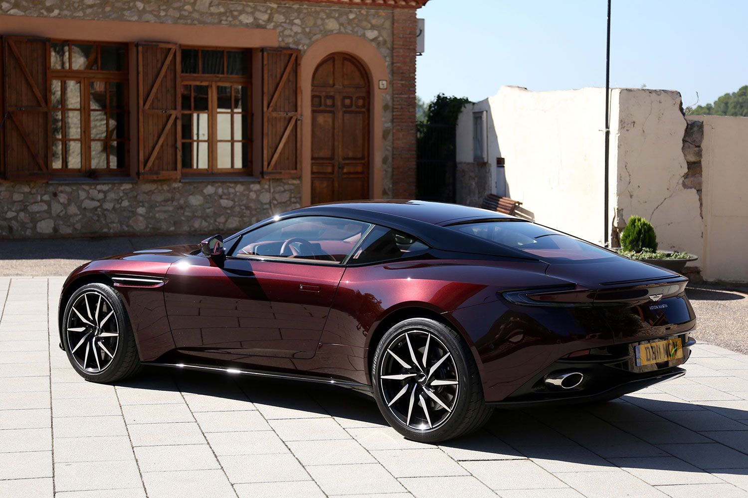 Aston Martin DB11 V8 First Drive