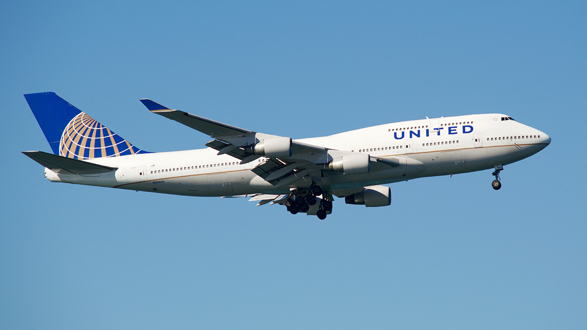 United Airlines is Retiring its Last Boeing 747 in Retro Style